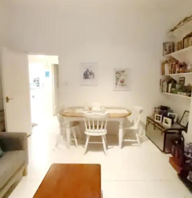 Centrel To London Single Bed Room Quiet Home With Host And Breakfast Dış mekan fotoğraf